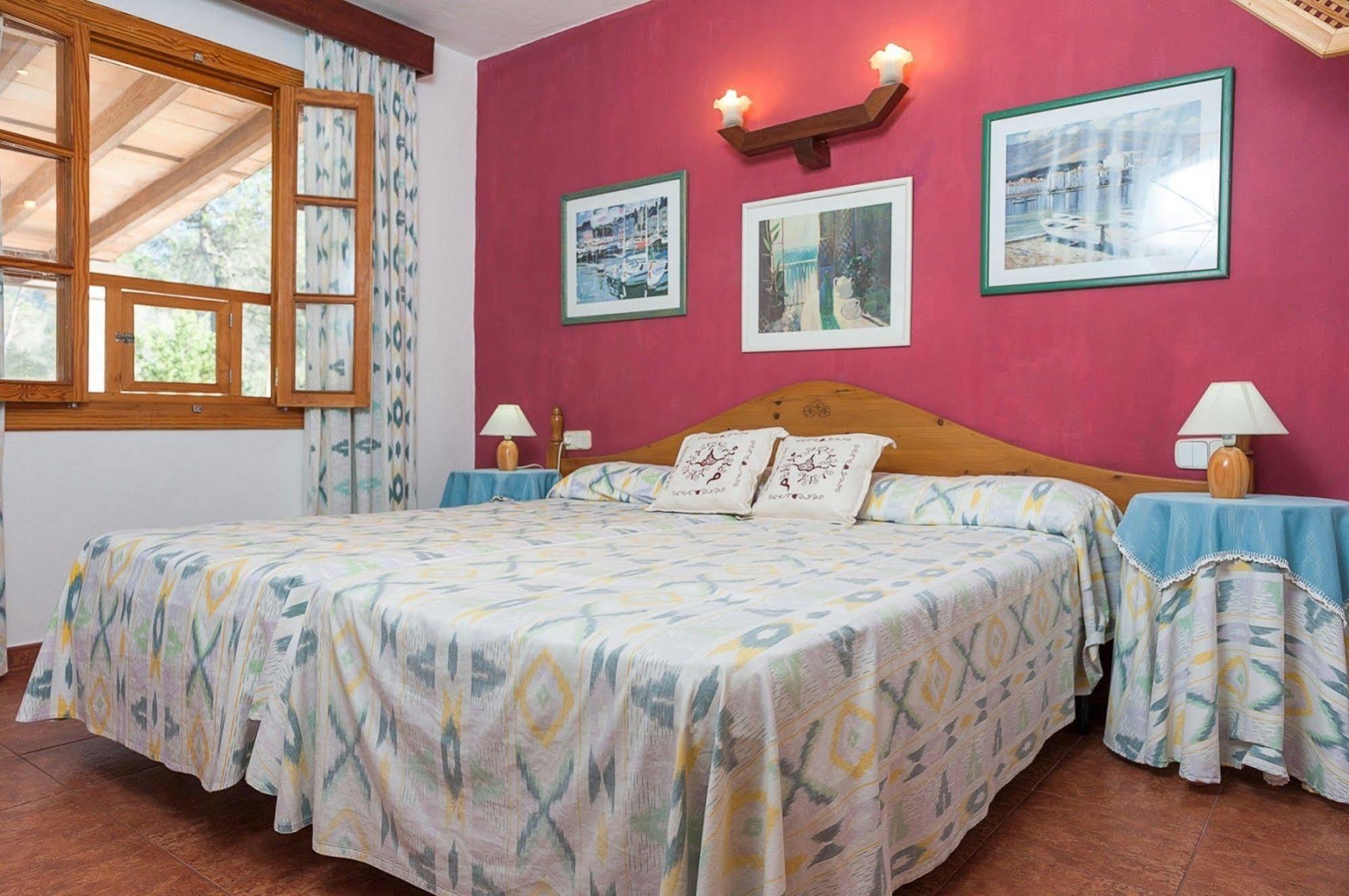 Els Pins Villa Crestatx Kültér fotó