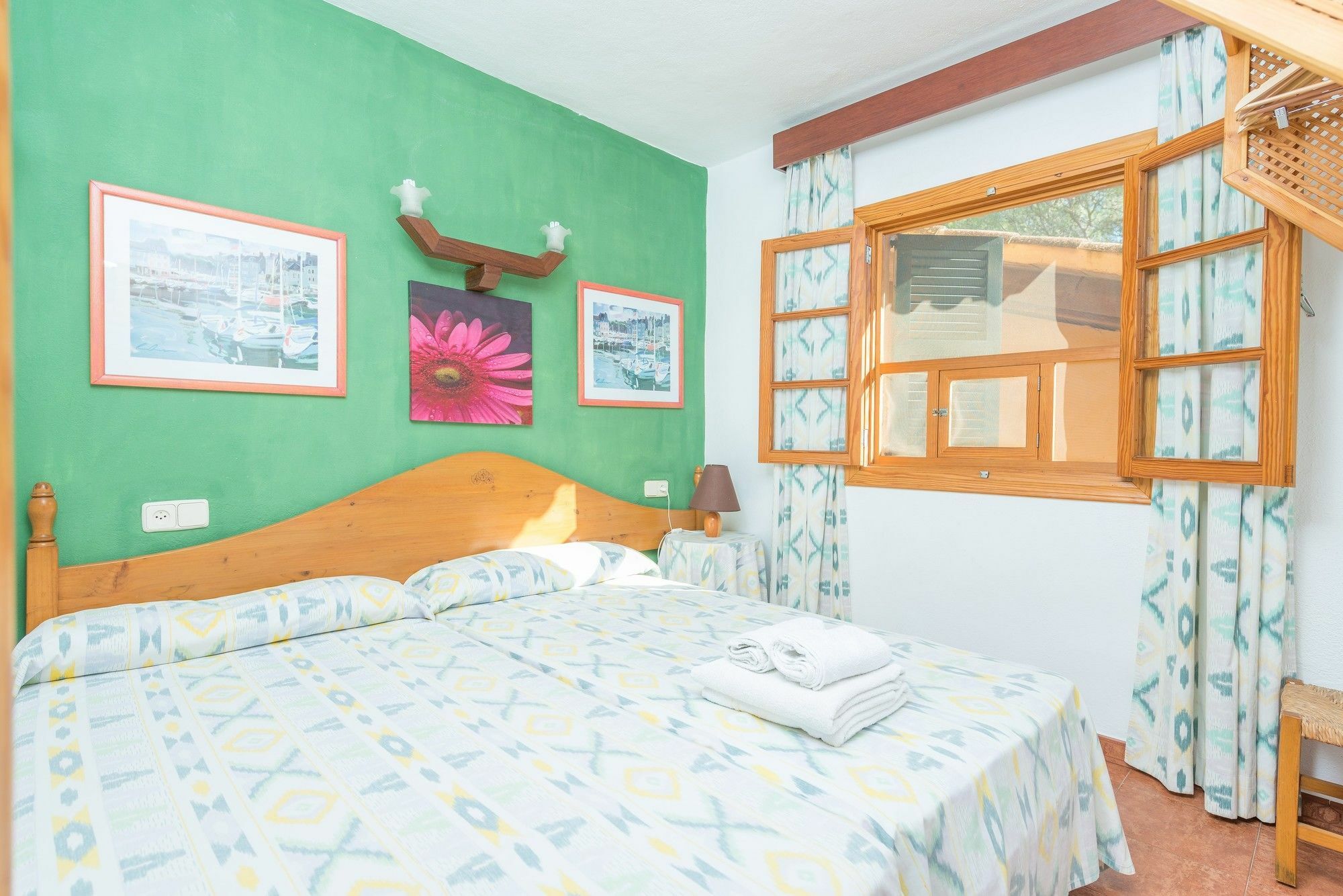 Els Pins Villa Crestatx Kültér fotó